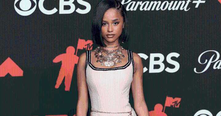 Tyla’s Minidress Flirts With the Edge Of Red Carpet Daringness in VMAs 2025 Photos