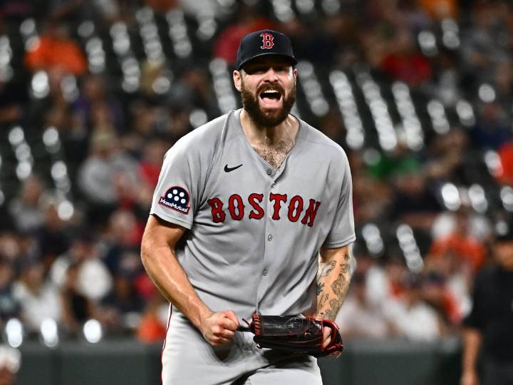 Deadspin | In thick of playoff race, Red Sox turn to Lucas Giolito against D-backs