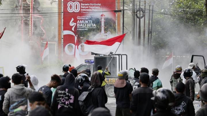 Claves para entender la crisis política y social que atraviesa Indonesia