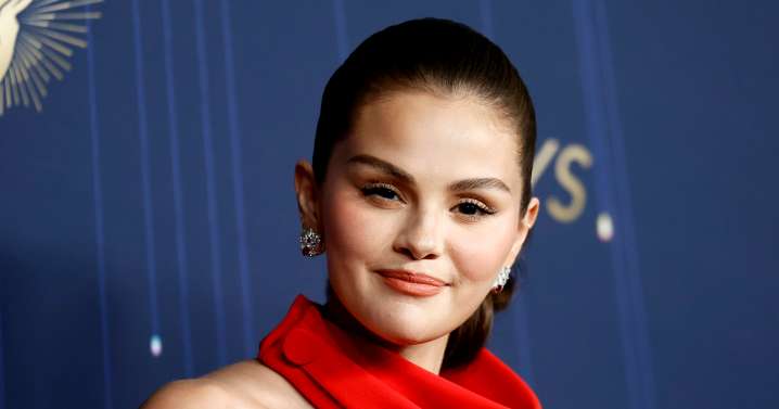 Selena Gomez's Wedding Nails Really Shine