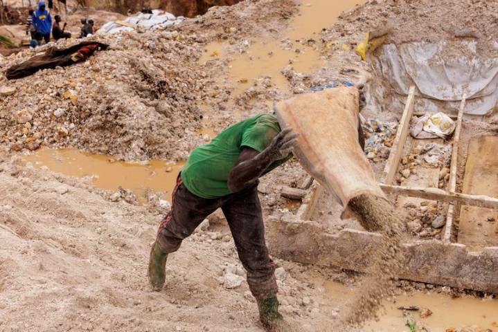 Exclusive-Congo-Rwanda draft deal outlines role of US, others in revamp of minerals sector