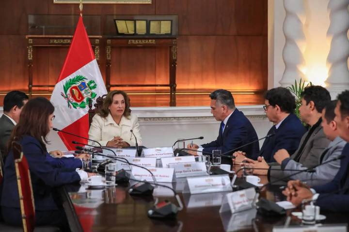 Presidenta Boluarte sostuvo reunión de trabajo con miembros de Copppal