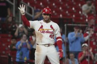 Venezolano Contreras impulsa 4 carreras en victoria de Cardenales