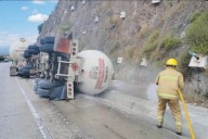Volcó autotanque de pipa en el Arco Norte; descartaron fuga de gas
