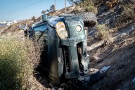 Pick Up se vuelca sobre Vía Rápida Alamar; conductor resulta lesionado