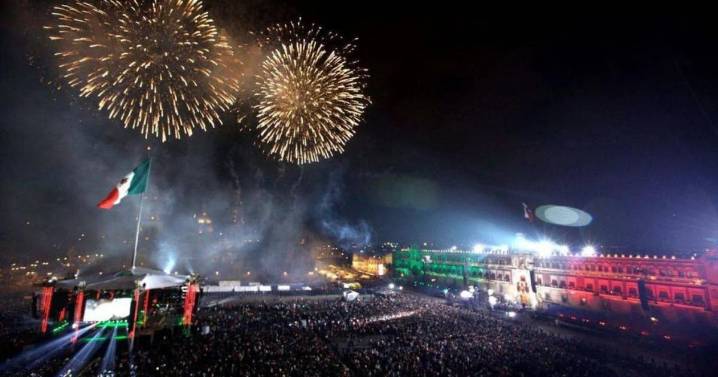 Detienen a adolescente con 13 celulares robados durante el Grito en el Zócalo