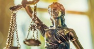Woodbury County Jail inmate challenging ICE detention