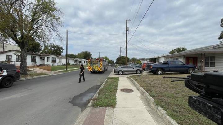 Police shoot man in San Antonio's south side