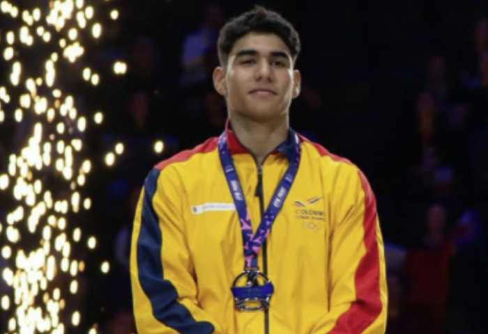 Ángel Barajas le da a Colombia la plata en la Copa Mundo de Gimnasia Artística en París