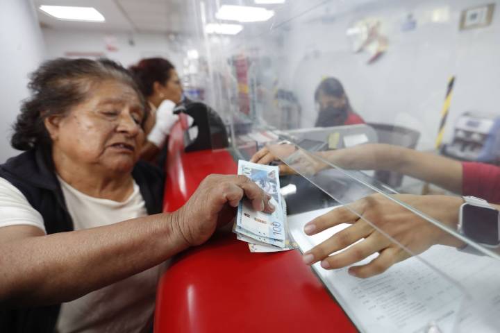 Aprueban reglamento de la reforma de pensiones: afiliación obligatoria desde los 18 años y nuevos aportes