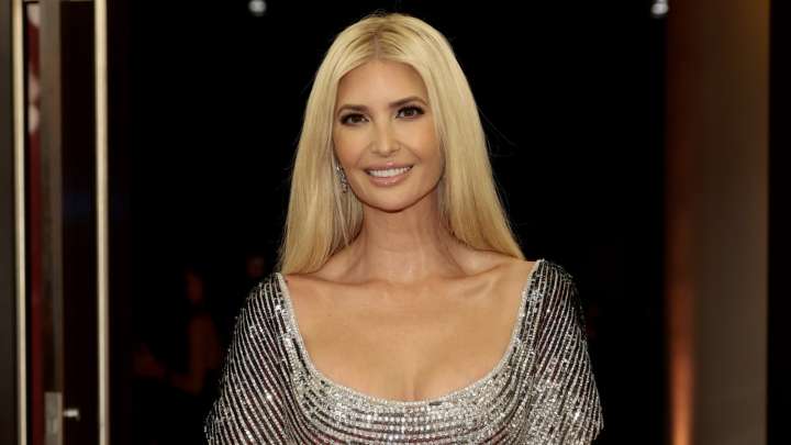 Ivanka Trump's Killer Legs Can't Distract From Her Awkward Posing (But Kimberly Guilfoyle Approves)