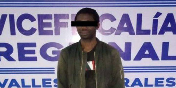 Yankee tras las rejas; rompe la nariz a policía y va al “bote”