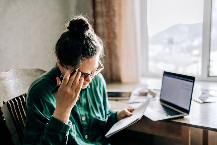 10 Warning Signs Your Cortisol Levels Might Be Too High