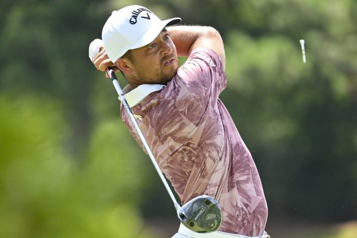 Deadspin | Xander Schauffele not with Ryder Cup teammates after son's birth