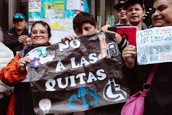 El Gobierno promulgó la ley de discapacidad, pero la dejó en suspenso y casi sin financiamiento