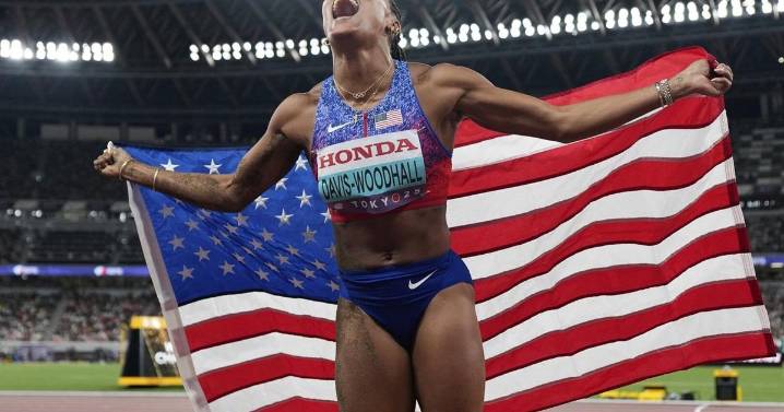 Long jumper Tara Davis-Woodhall explains tears during national anthem: 'I do believe in my country'