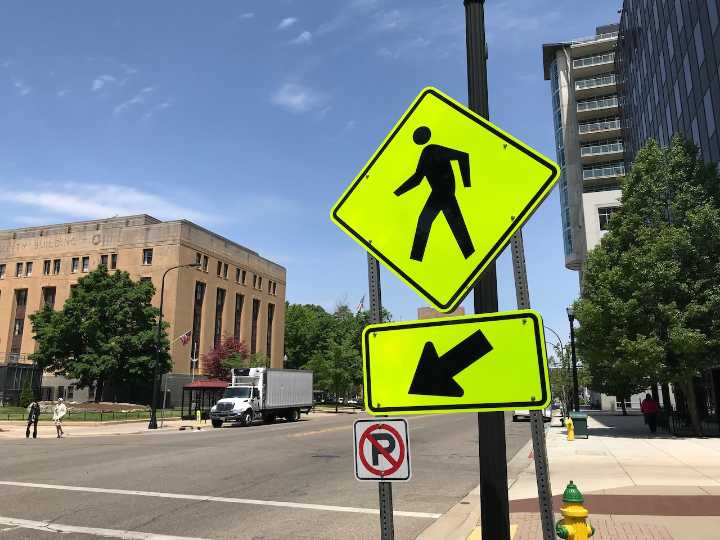Kalamazoo traffic crashes on track to continue downward trend