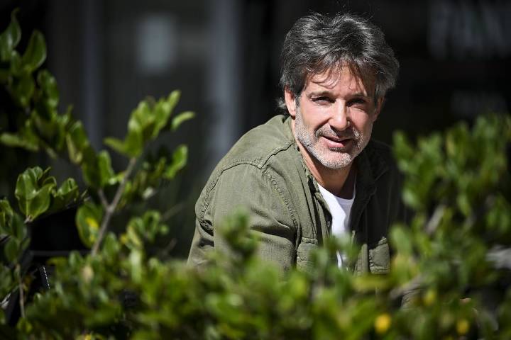 "Me impulsó a ir para adelante". Segundo Cernadas: su militancia, su madrina en la política y la “grieta” con Pablo Echarri