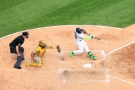 Chicago White Sox fall back to 40 games under .500 in home finale