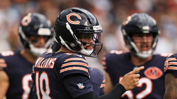 Cowboys give up a 65-yard flea flicker TD, trail 14