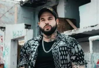 Emiliano Aguilar manda mensaje a Ángela y Nodal