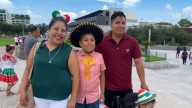 Familias disfrutan del desfile cívico - militar en NL por la Independencia de México