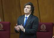 Semana negra en los mercados financieros argentinos mientras Milei negocia un préstamo de Estados Unidos