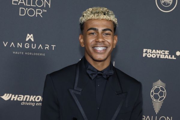 Lamine Yamal gana por segunda vez el Trofeo Kopa al mejor jugador joven del mundo