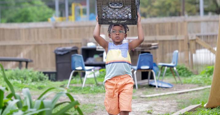 Early Partners Fall Fest features music, kids' activities, vaccines and a special ribbon
