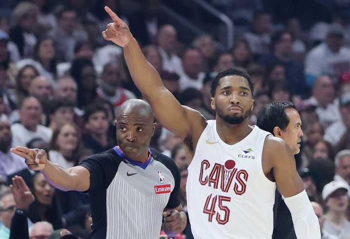 Cavs holding training camp outside of Cleveland for second straight year