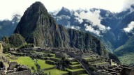 Protestas en Machu Pichu dejaron varados a 1.400 turistas y un saldo de 14 heridos