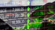 Reacción adversa a la medida del BCRA: los ADRs caen hasta 5% y el riesgo país supera los 1.000 puntos