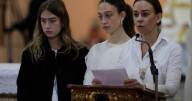 Claudia Tarazona, viuda de Miguel Uribe Turbay, se solidariza con familias de policías asesinados en atentados