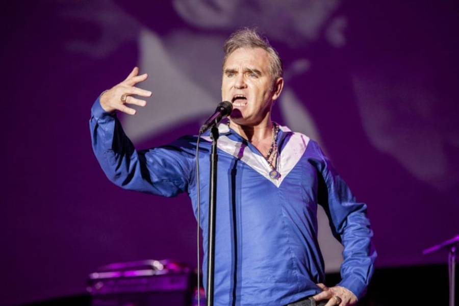 Morrissey pone en venta al mejor postor todos sus derechos sobre The Smiths: “Es la única solución”