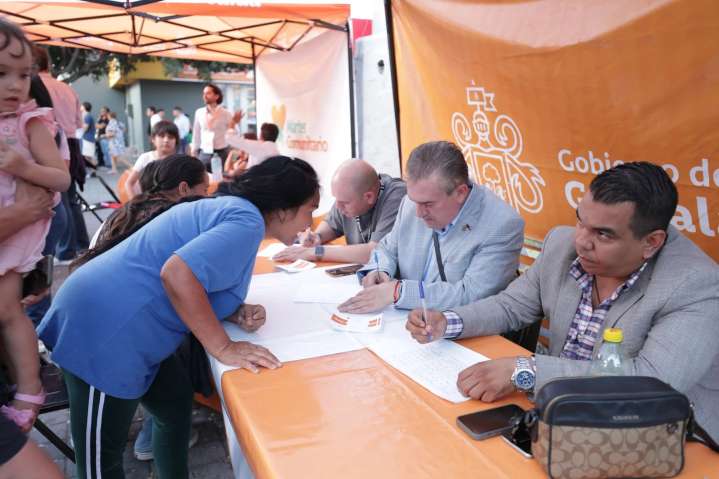 Instalan en GDL módulos itinerantes de registro civil y asesorías legales