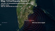 Terremoto de 7.8 sacudió costa rusa, emiten alerta de tsunami