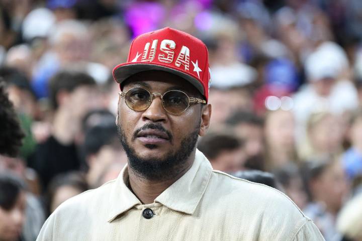 Carmelo Anthony Sends 3-Word Message to NBA Insider Dissecting His HOF Credibility Despite Hall of Fame status being sealed, Carmelo Anthony replied and cleared the air on his decision