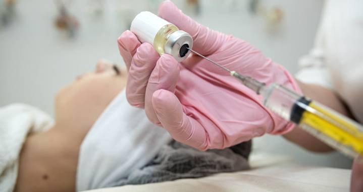 Médicos con pasados problemáticos están asociados a malas praxis: ¿cómo elegir al cirujano estético adecuado?