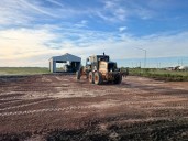 Avanza el acondicionamiento del playón de operaciones de Aduanas en el Parque Industrial de Sáenz Peña