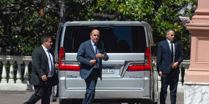 El Gobierno activa la discusión de la reforma tributaria que Milei quiere en 2026 y la tratará hoy en el Consejo de Mayo