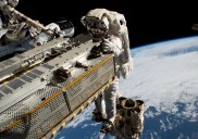 Cómo cambia el físico de los astronautas tras regresar del espacio: la NASA explica los efectos de la microgravedad