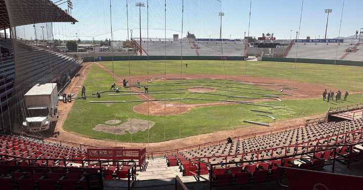 Montan escenario en Estadio Juárez para visita de Claudia Sheinbaum