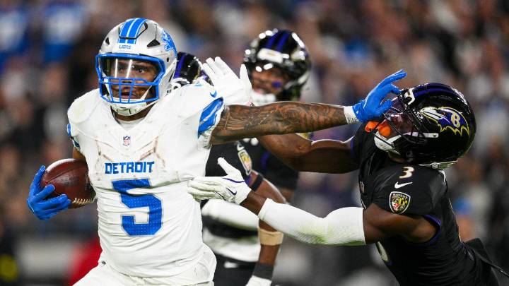 Lions run over the Ravens, sack Lamar Jackson 7 times in statement win