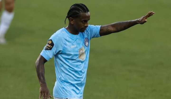 ¡Yordy Reyna anotó golazo en Rusia! Corrió más de 60 metros y le dio el triunfo al Rodina Moscú
