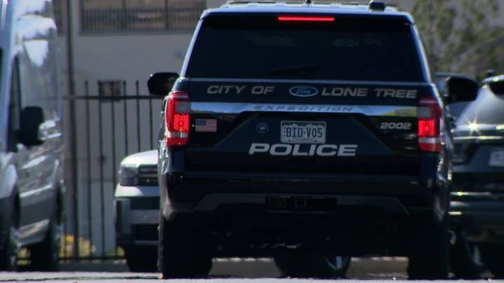 2 facing charges after throwing rocks at tow truck driver in Lone Tree