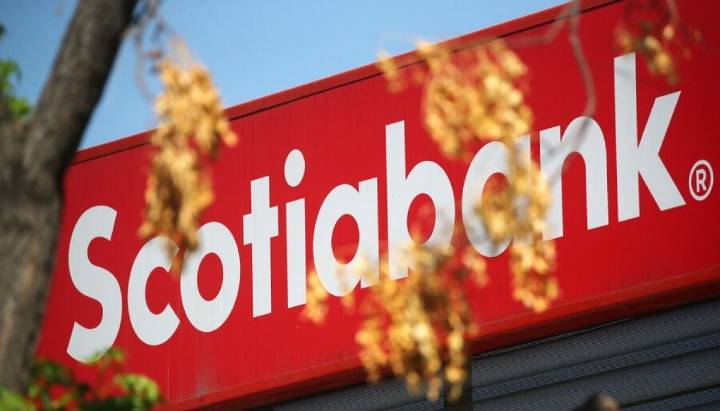Condenan a Scotiabank por no permitir que mayores de 75 años renovaran su tarjeta de crédito