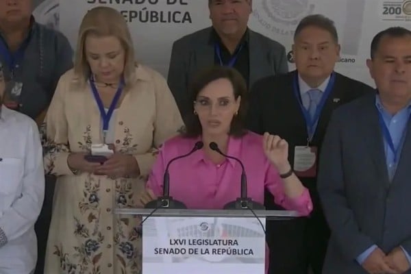 Lilly Téllez exhorta a Adán Augusto a solicitar licencia