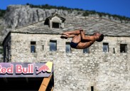 El grancanario Carlos Gimeno, listo para luchar por el título en la penúltima parada de Red Bull Cliff Diving 2025 en Mostar