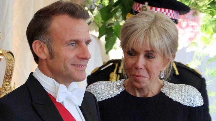 El presidente de Francia presentará evidencias para demostrar que su esposa nació mujer ante un tribunal de EE. UU.