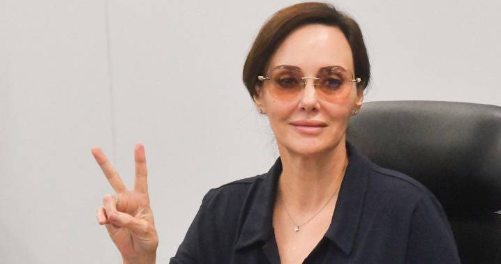 En 3 días, más de 370 mil firman para desaforar a Lilly Téllez por “traición”